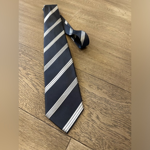Michiko London tie silk grey - Picture 2 of 3